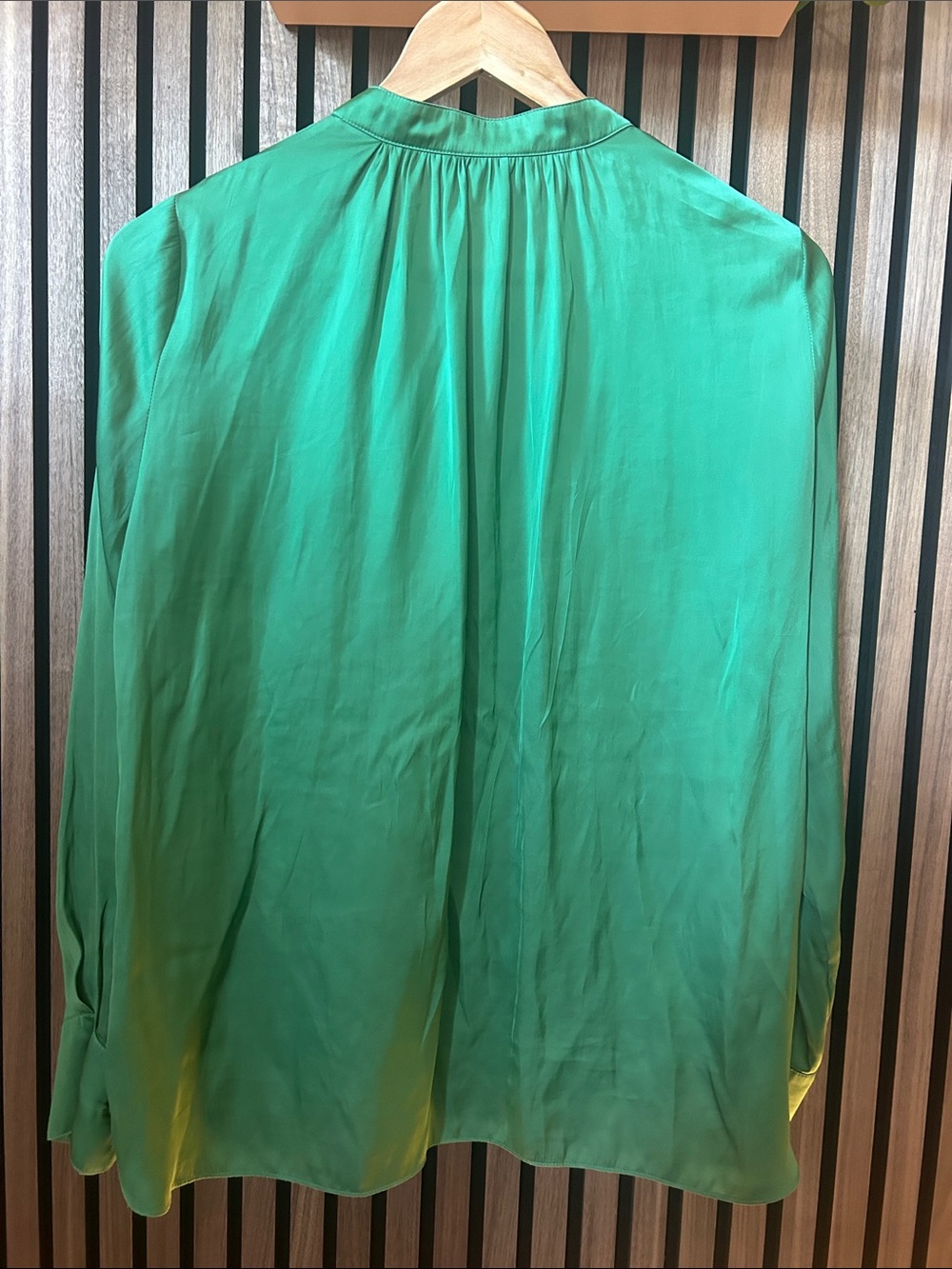 Zadig & Voltaire Emerald Green Silk V-Neck Blouse size S - Picture 4 of 5
